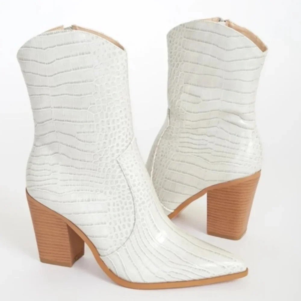 LULU'S Eleora Bone Crocodile Embossed Mid Calf Pointy Toe Boots NWOT size 10